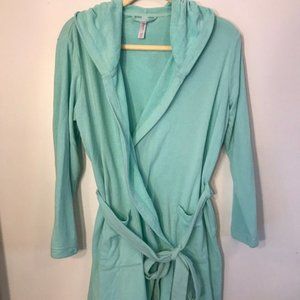 Xhiliration Baby Blue Knee-High Robe w Pockets